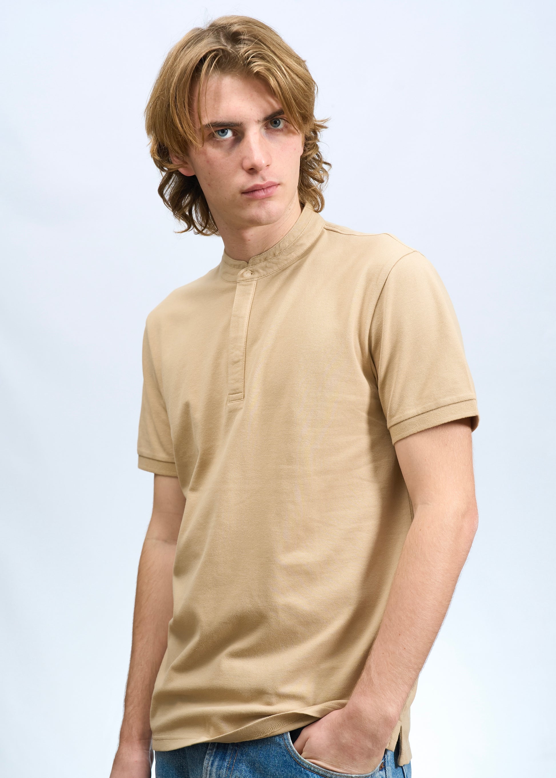 Polo collo alla coreana Beige