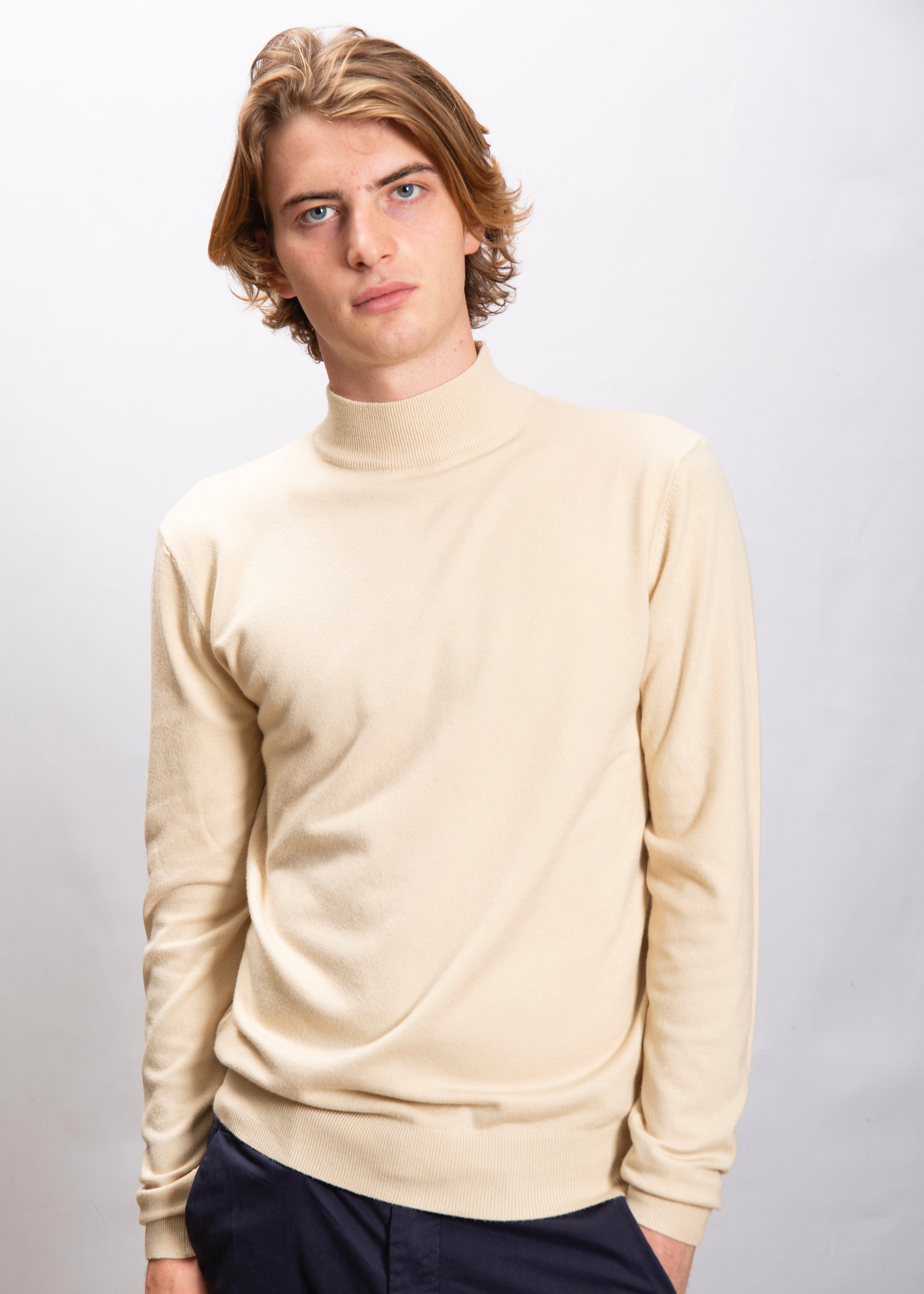 Lupetto in Viscosa Beige