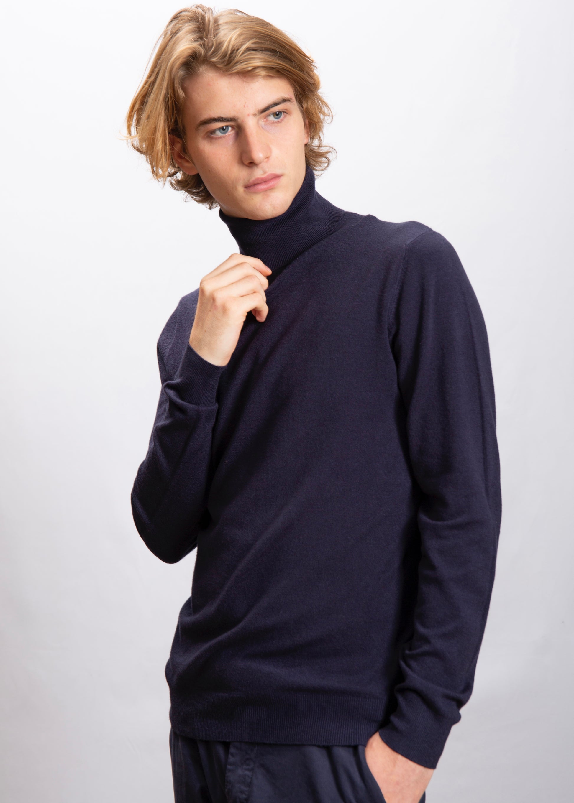 Dolcevita in Viscosa Navy